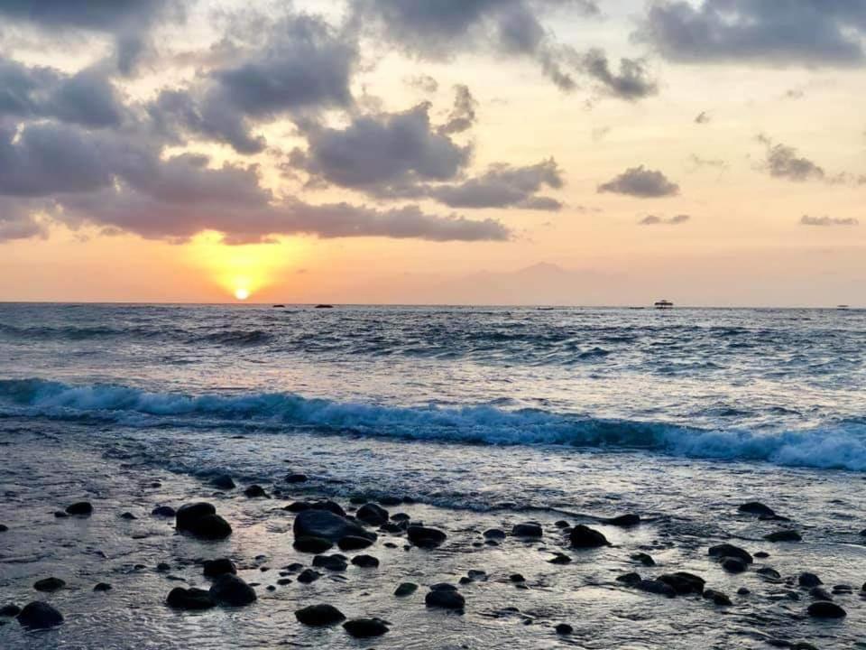 Jasri Dalem Surf Retreat Villa Eksteriør billede